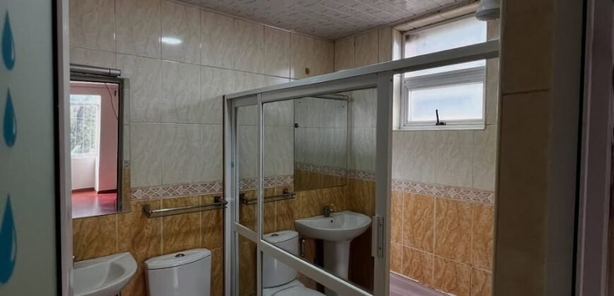 APARTMENT TO LET IN LAVINGTON