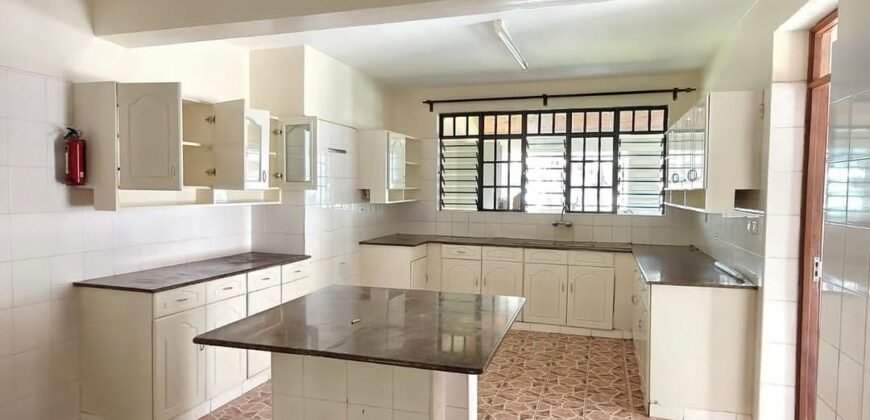 VILLA TO LET IN KAREN