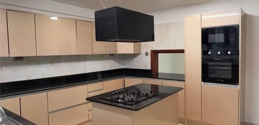APARTMENT TO LET IN  RIVERSIDE