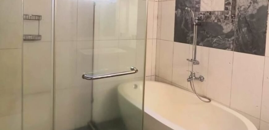 APARTMENT TO LET IN  RIVERSIDE