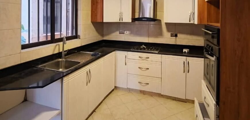 APARTMENT TO LET IN LAVINGTON