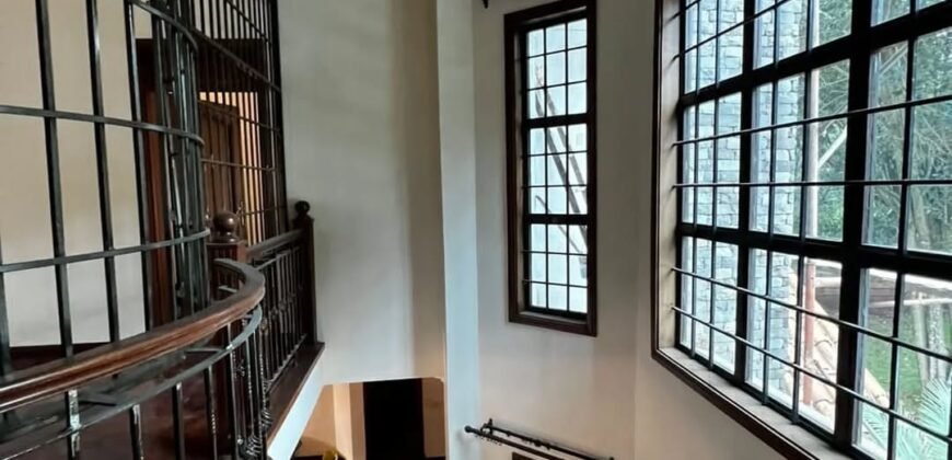 TOWNHOUSE TO LET IN KITISURU
