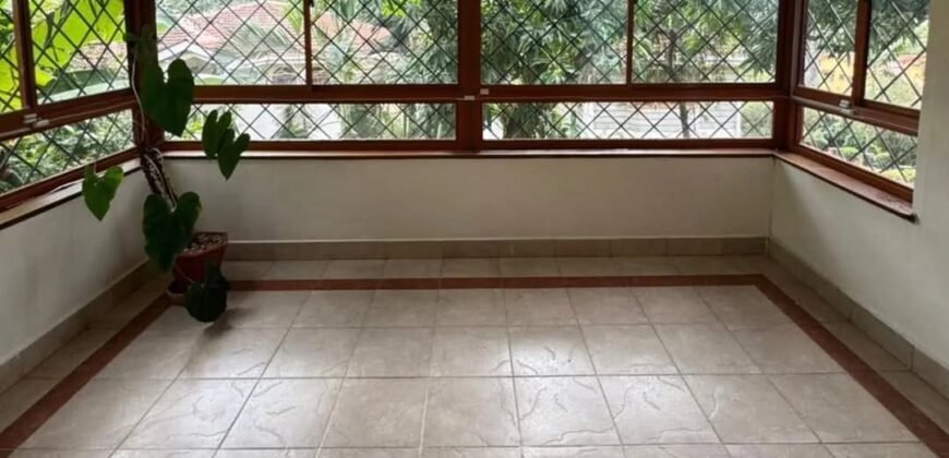 HOUSE TO LET IN WESTLANDS