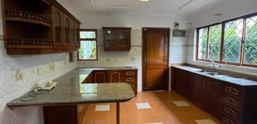 HOUSE TO LET IN WESTLANDS