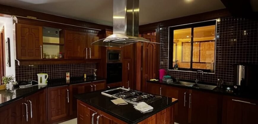 COMMERCIAL PROPERTY TO LET