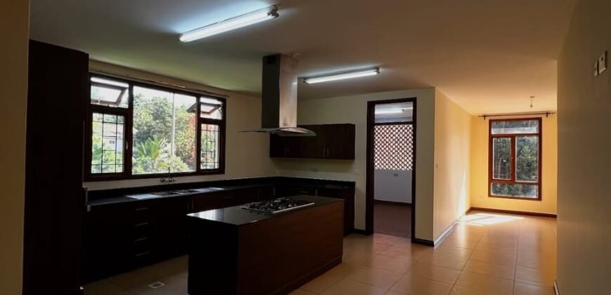 HOUSE TO LET IN RIVERSIDE