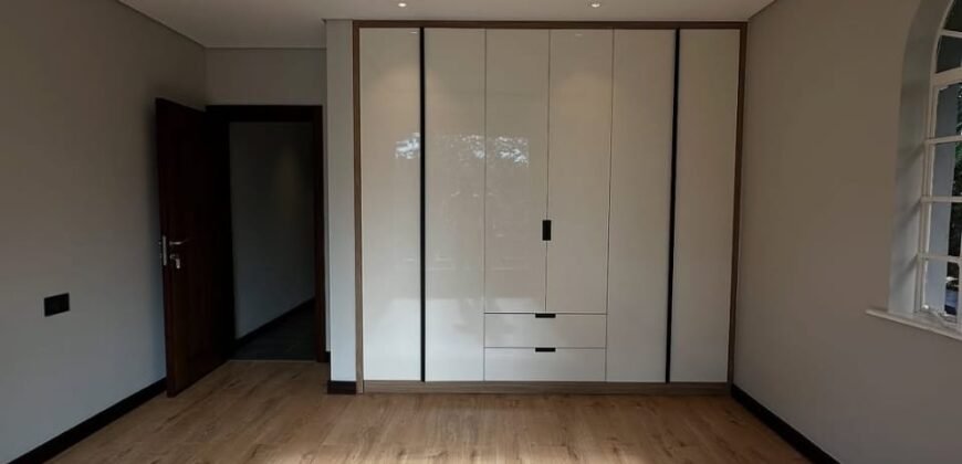 HOUSE TO LET IN RUNDA