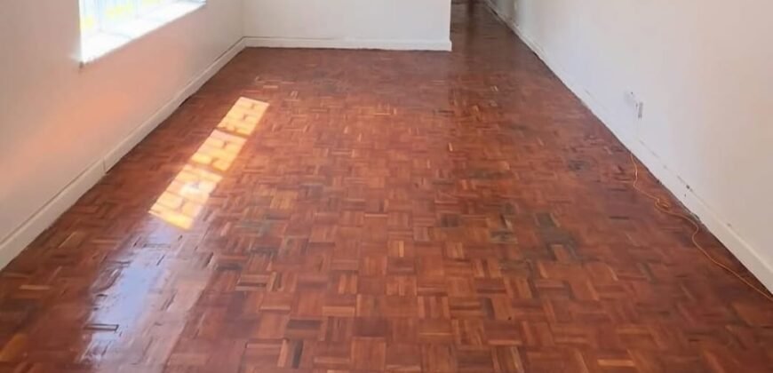 APARTMENT TO LET IN LAVINGTON