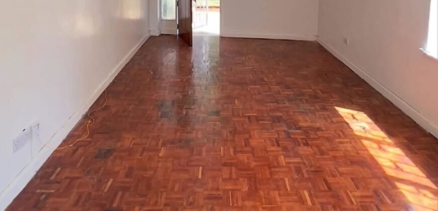 APARTMENT TO LET IN LAVINGTON