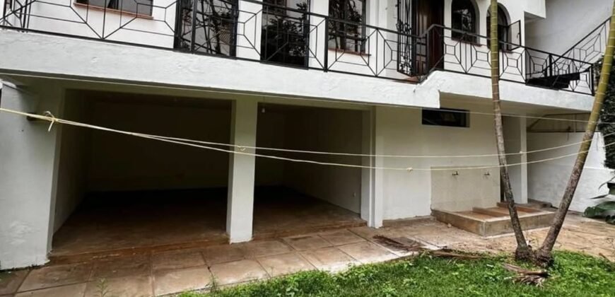 TOWNHOUSE FOR SALE IN RIVERSIDE