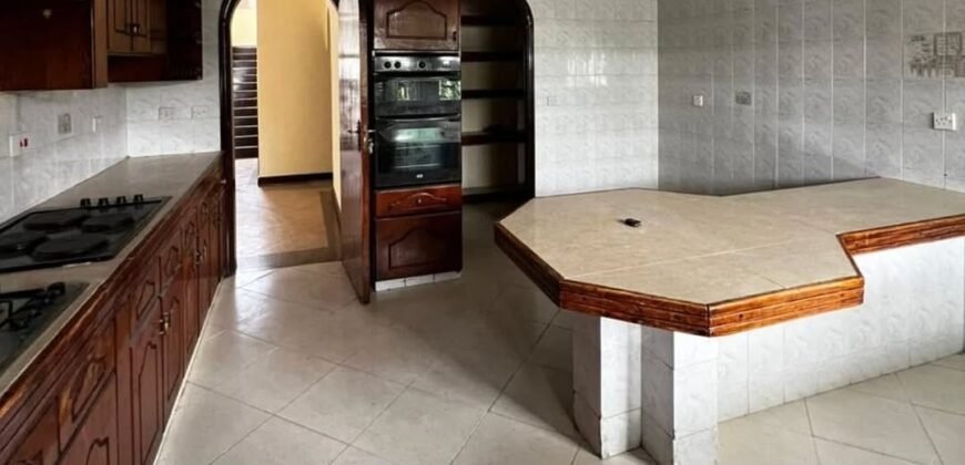TOWNHOUSE TO LET IN RIVERSIDE