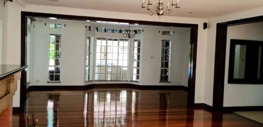 HOME TO LET IN ROSSLYN LONETREE