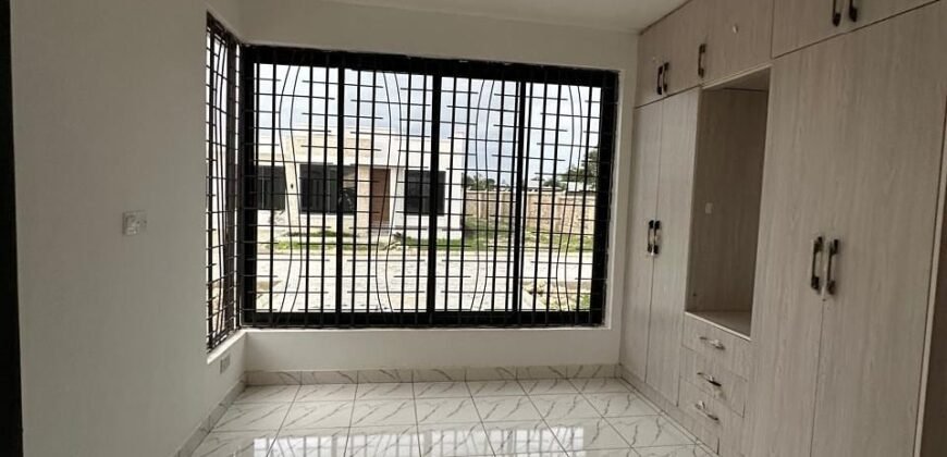 HOLIDAY HOME FOR SALE IN MARIAKANI