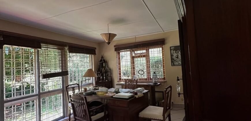 HOUSE TO LET IN ROSSLYN