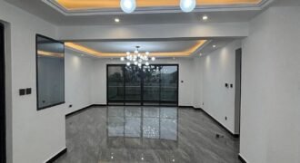 APARTMENT TO LET IN LAVINGTON