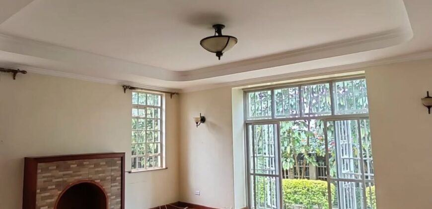 TOWNHOUSE TO LET IN LAVINGTON