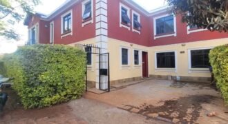 TOWNHOUSE TO LET IN LAVINGTON
