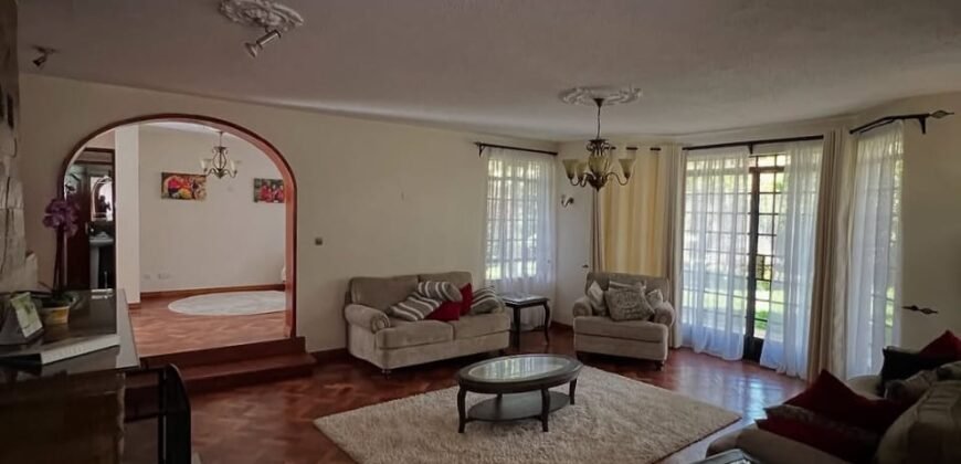 TOWNHOUSE TO LET IN LAVINGTON