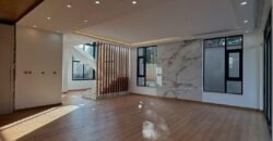 VILLA FOR SALE IN LAVINGTON