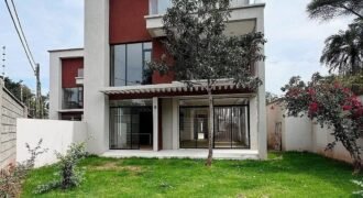 VILLA FOR SALE IN LAVINGTON