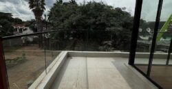 VILLA FOR SALE IN LAVINGTON