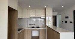 APARTMENT FOR SALE IN LAVINGTON