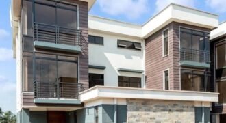 TOWNHOUSE FOR SALE IN LORESHO