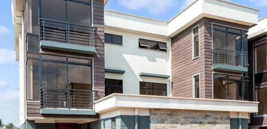 TOWNHOUSE FOR SALE IN LORESHO
