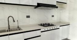 APARTMENT TO LET IN LAVINGTON