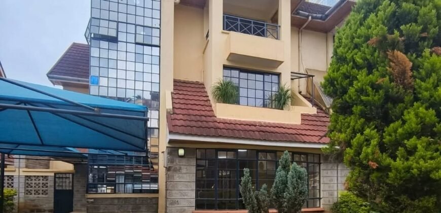 TOWNHOUSE TO LET IN LAVINGTON
