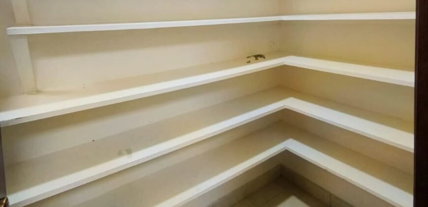 TOWNHOUSE TO LET IN LAVINGTON