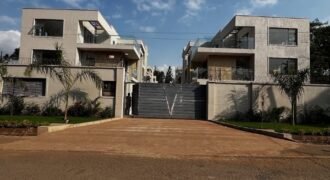 TOWNHOUSE FOR SALE IN LAVINGTON