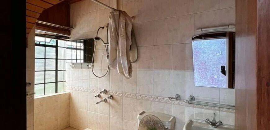 TOWNHOUSE TO LET IN LAVINGTON