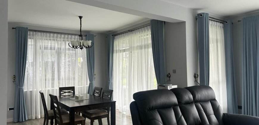 VILLA TO LET IN RUNDA