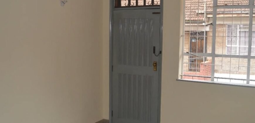TOWNHOUSE TO LET IN LAVINGTON