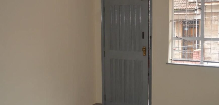 TOWNHOUSE TO LET IN LAVINGTON