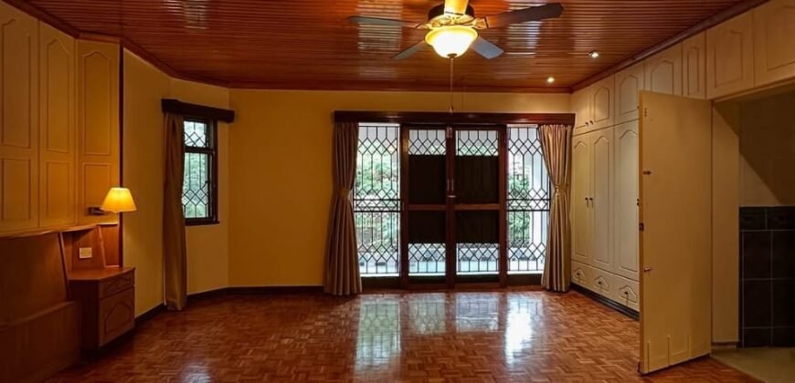 HOUSE TO LET IN RUNDA