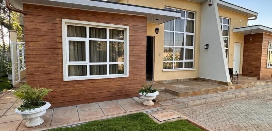 HOUSE TO LET IN KAREN