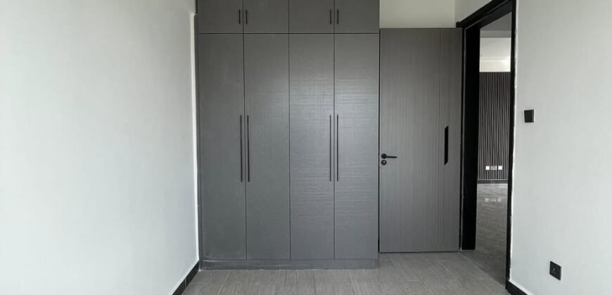 APARTMENT TO LET IN LAVINGTON