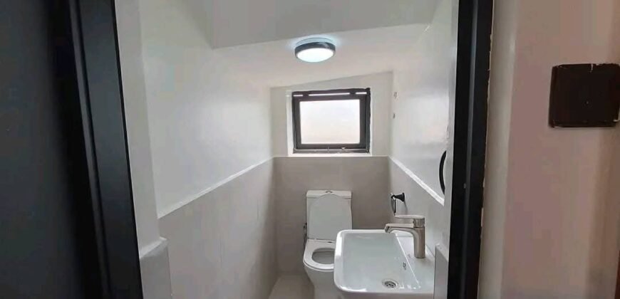 VILLA FOR SALE IN EASTERN BYPASS