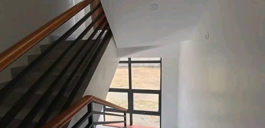 VILLA FOR SALE IN EASTERN BYPASS
