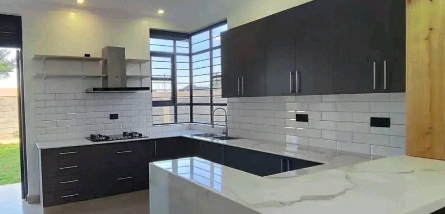 VILLA FOR SALE IN RUIRU
