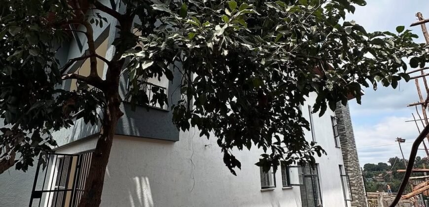 TOWNHOUSE FOR SALE IN MUHURI ROAD