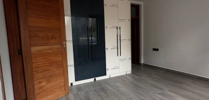 TOWNHOUSE TO LET IN LAVINGTON