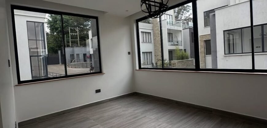 TOWNHOUSE TO LET IN LAVINGTON