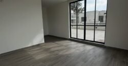 TOWNHOUSE TO LET IN LAVINGTON
