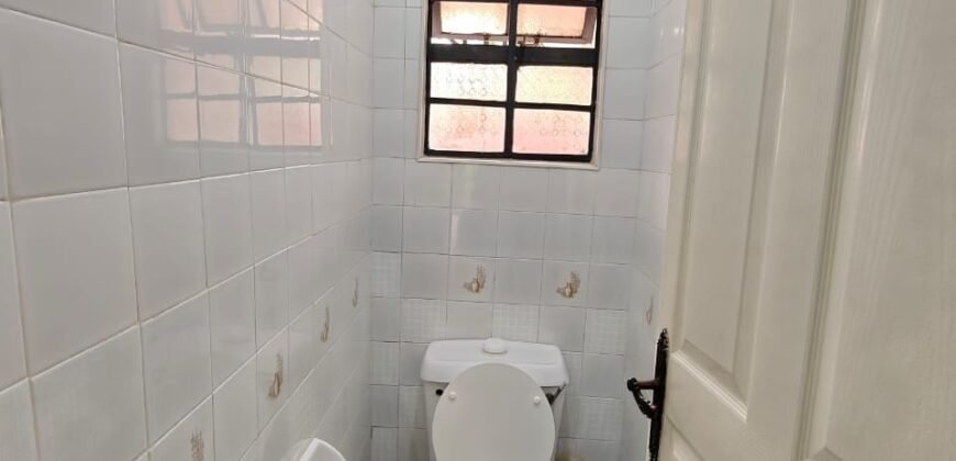 HOUSE TO LET IN KAREN