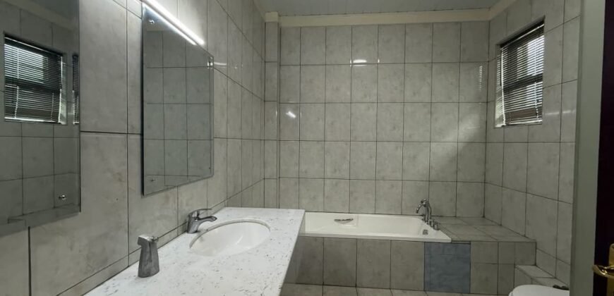 HOUSE TO LET IN KAREN