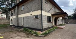 HOUSE TO LET IN LAVINGTON