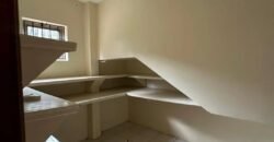 HOUSE TO LET IN LAVINGTON